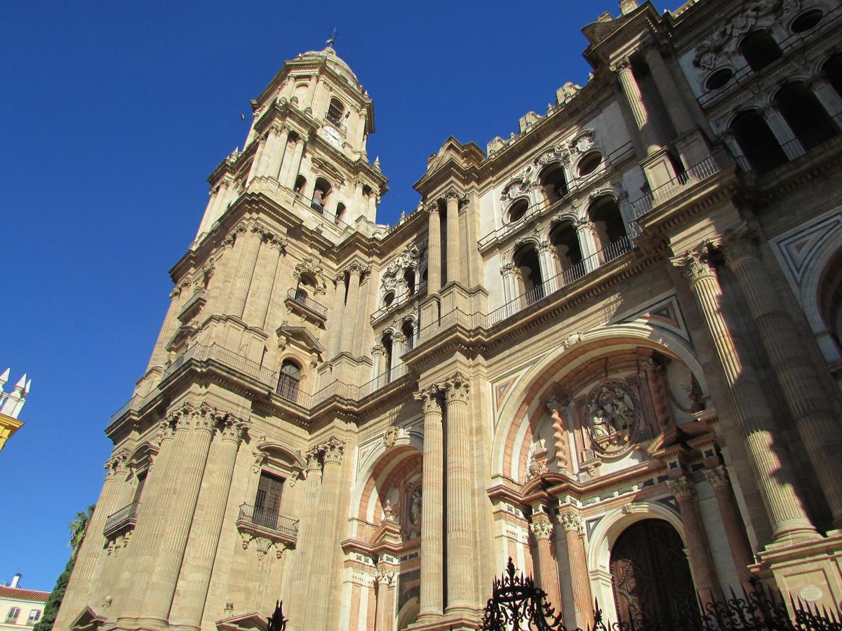 Апартаменты Inmalaga Picasso Экстерьер фото